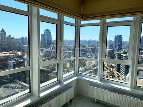 коммерческая по адресу Кловский спуск, 7a