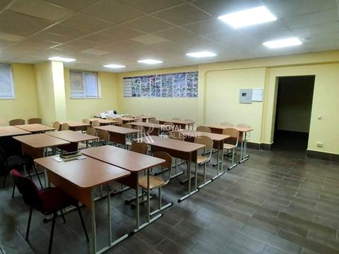 комерційна за адресою Київська вул., 17