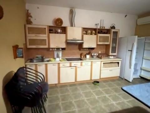 комерційна за адресою Дністровська, 9