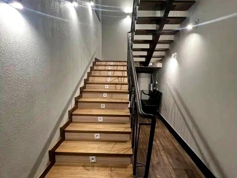 дом по адресу Лоцманська ул., 40