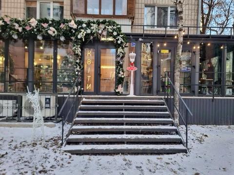 комерційна за адресою Василя Тютюнника вул. (Анрі Барбюса), 47