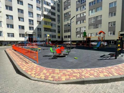 коммерческая по адресу Героїв Крут ул., 4а