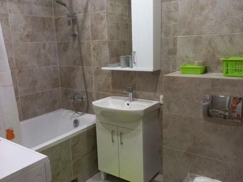 квартира за адресою Академіка Амосова вул., 12