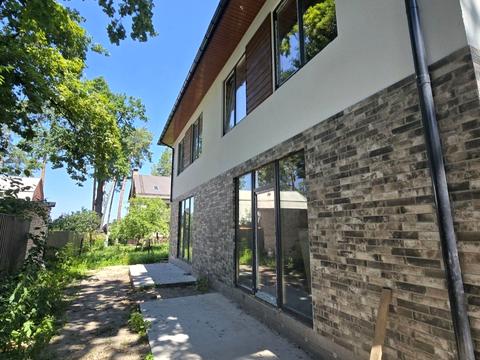 будинок за адресою Академіка Ромоданова вул. (Льва Толстого)