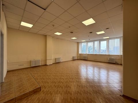 комерційна за адресою Ґарета Джонса вул. (Сім'ї Хохлових), 15