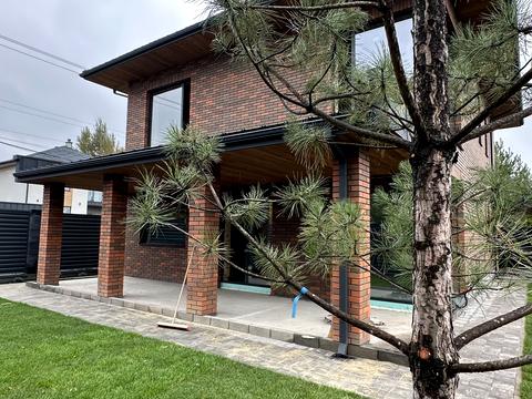 будинок за адресою Центральна вул.