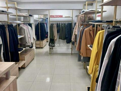 комерційна за адресою Велика Васильківська вул. (Червоноармійська), 131