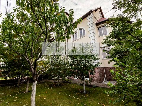 будинок за адресою Підгірна