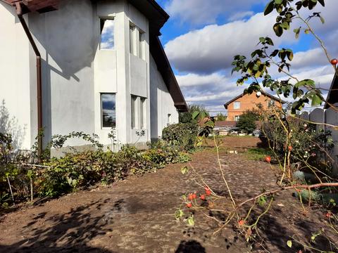 будинок за адресою с. Петропавлівське (Петровське), Вишневая
