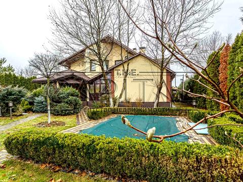 дом по адресу Центральна ул.