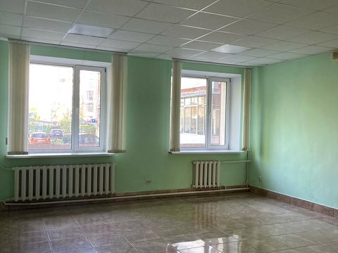 комерційна за адресою Водопровідна вул., 20