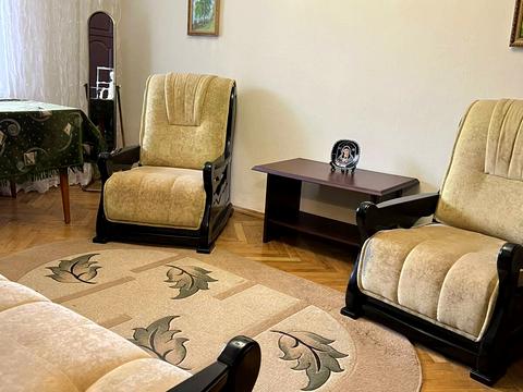 квартира за адресою Дмитра Луценка вул. (Крейсера "Аврора"), 5