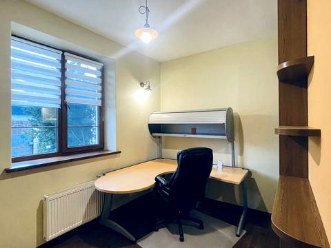 будинок за адресою Мрії вул. (Академіка Туполєва), 19