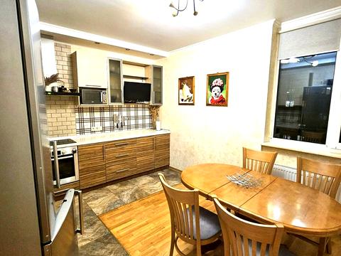 квартира за адресою Степана Рудницького вул. (Академіка Вільямса), 5-А