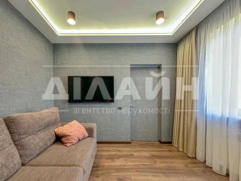 квартира по адресу Бульвар строителей, 14