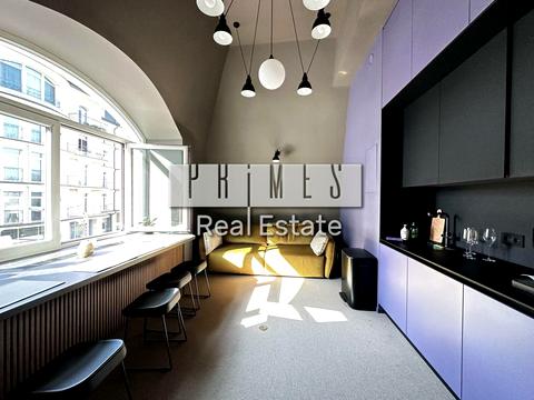 комерційна за адресою Новоселицька вул., 7