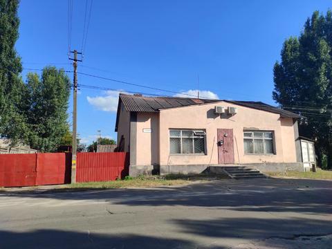 комерційна за адресою Дружби вул., 3