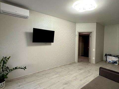 кімната за адресою Анатолія Лабунського вул., 4
