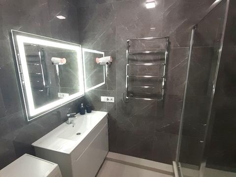 квартира за адресою Літературна вул., 12
