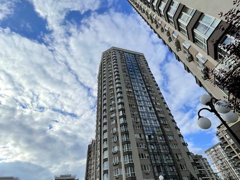 квартира за адресою В'ячеслава Чорновола вул., 15