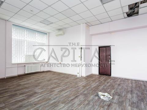 коммерческая по адресу Василя Макуха ул. (Івана Шевцова), 1
