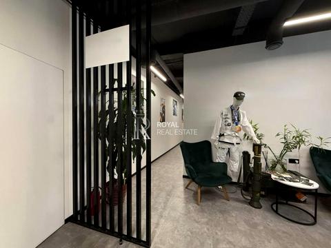 комерційна за адресою Сім'ї Прахових вул. (Гайдара), 54