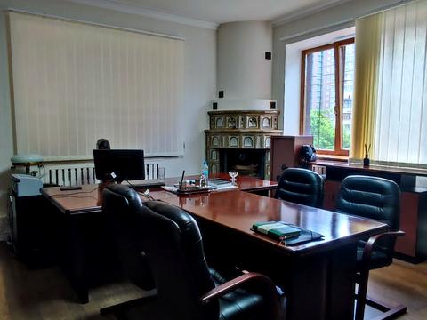 будинок за адресою Павла Загребельного вул. (Миколи Раєвського)
