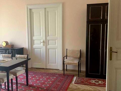 квартира за адресою Левицького, 76