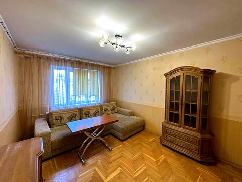 квартира за адресою Вишняківська вул., 8