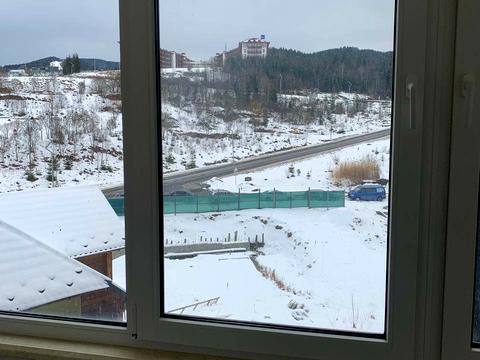 коммерческая по адресу с. Поляница, Вишні, 300