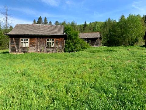 участок по адресу Василя Стефаника