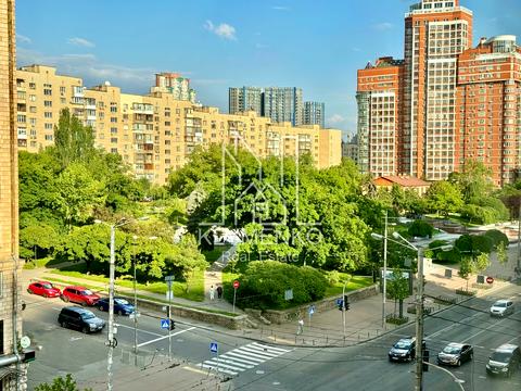 квартира за адресою Велика Васильківська вул. (Червоноармійська), 120