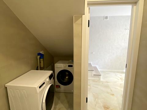 будинок за адресою Ясна вул.