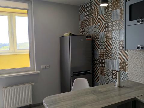 квартира за адресою Рея Бредбері вул., 2