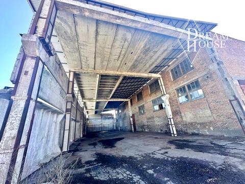 комерційна за адресою Лісна вул., 16