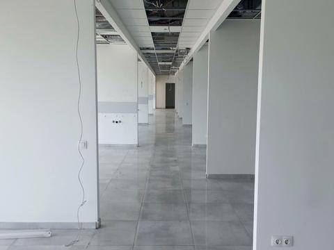комерційна за адресою Кловський узвіз (Кловський), 7