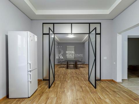 комерційна за адресою Володимира Самійленка вул. (Холмогорська), 17