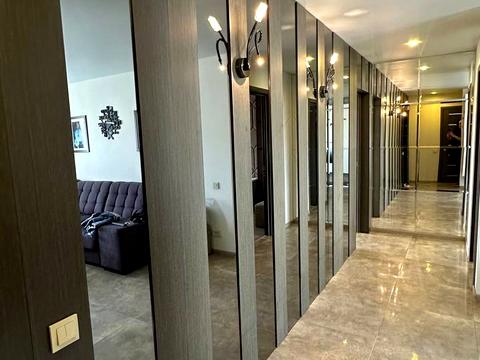 квартира по адресу Героев просп., 11