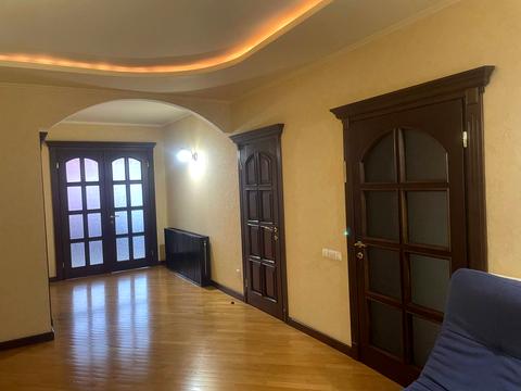 будинок за адресою Академічна вул., 10