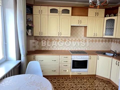 квартира за адресою Академіка Булаховського вул., 5-Г