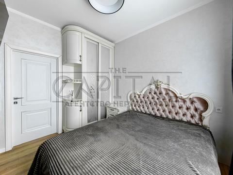 квартира по адресу Леси Украинки пл., 29