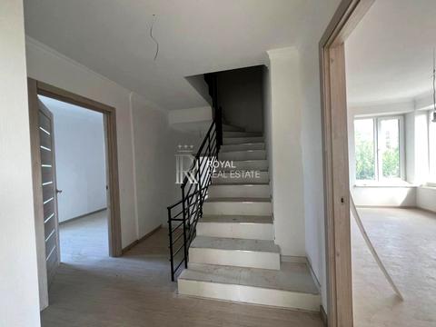 будинок за адресою с. Гнідин, нова