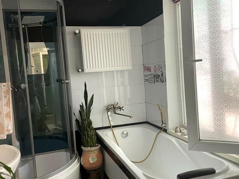 квартира за адресою Пастера вул., 1/3