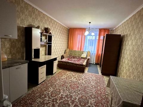 кімната за адресою Олександра Лазаревського вул. (Мініна), 14
