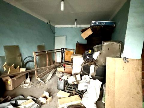 комерційна за адресою Миколи Хвильового вул. (Леніногорська), 125