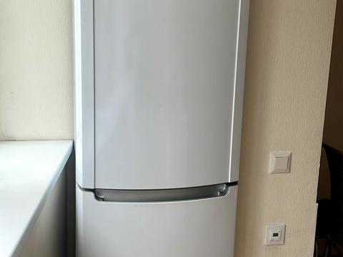 квартира по адресу Голосеевский просп. (40-летия Октября), 7