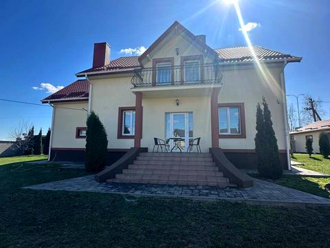 дом по адресу 24 Серпня, 11