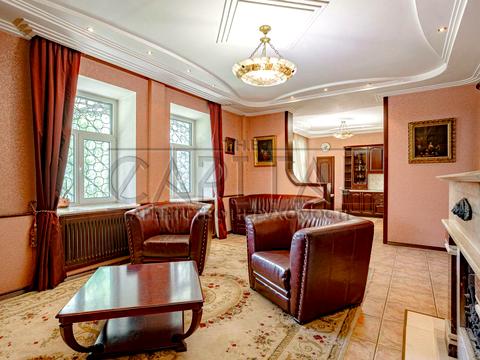 будинок за адресою с. Вишеньки, Багринівська