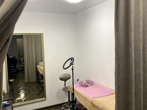 комерційна за адресою Панаса Мирного вул., 7