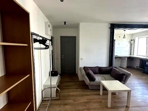 квартира по адресу Героев просп., 3